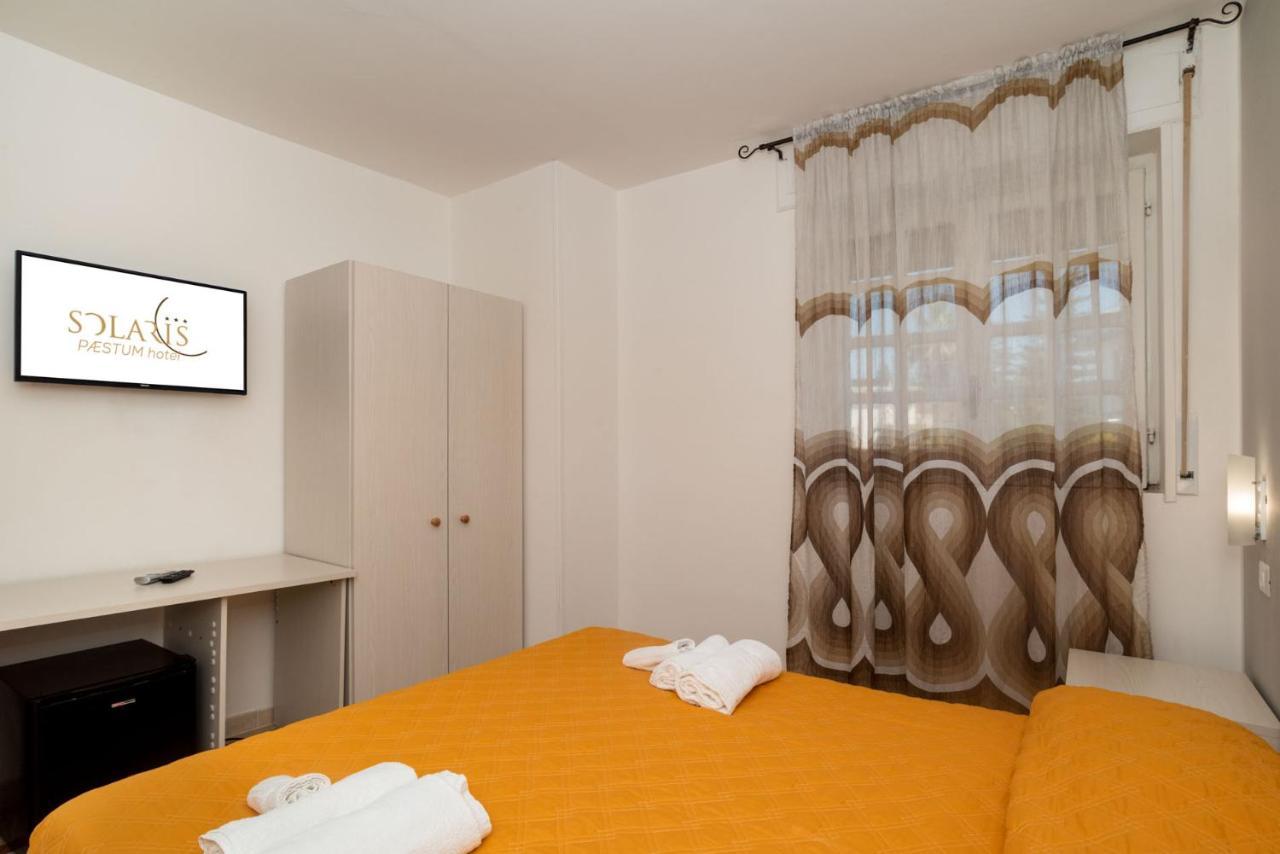 Solaris Paestum Hotel Luaran gambar