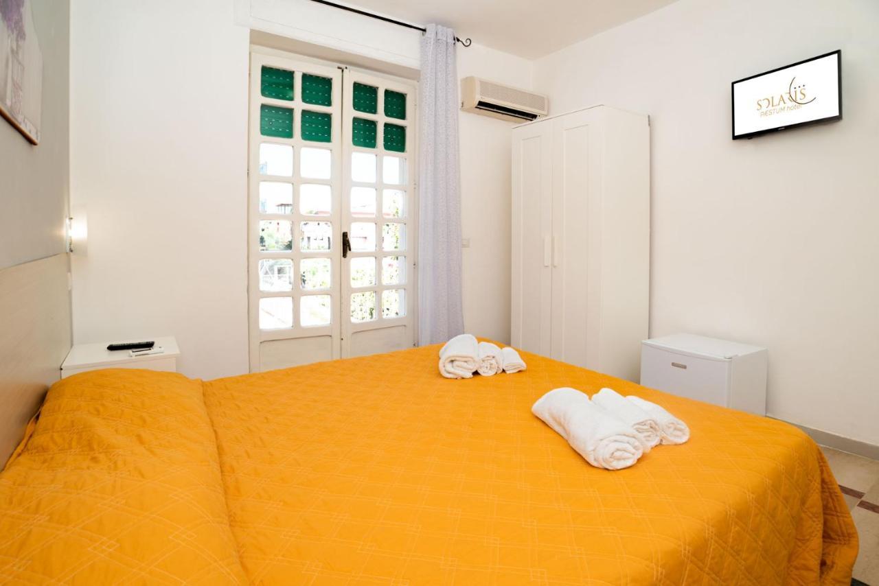 Solaris Paestum Hotel Luaran gambar