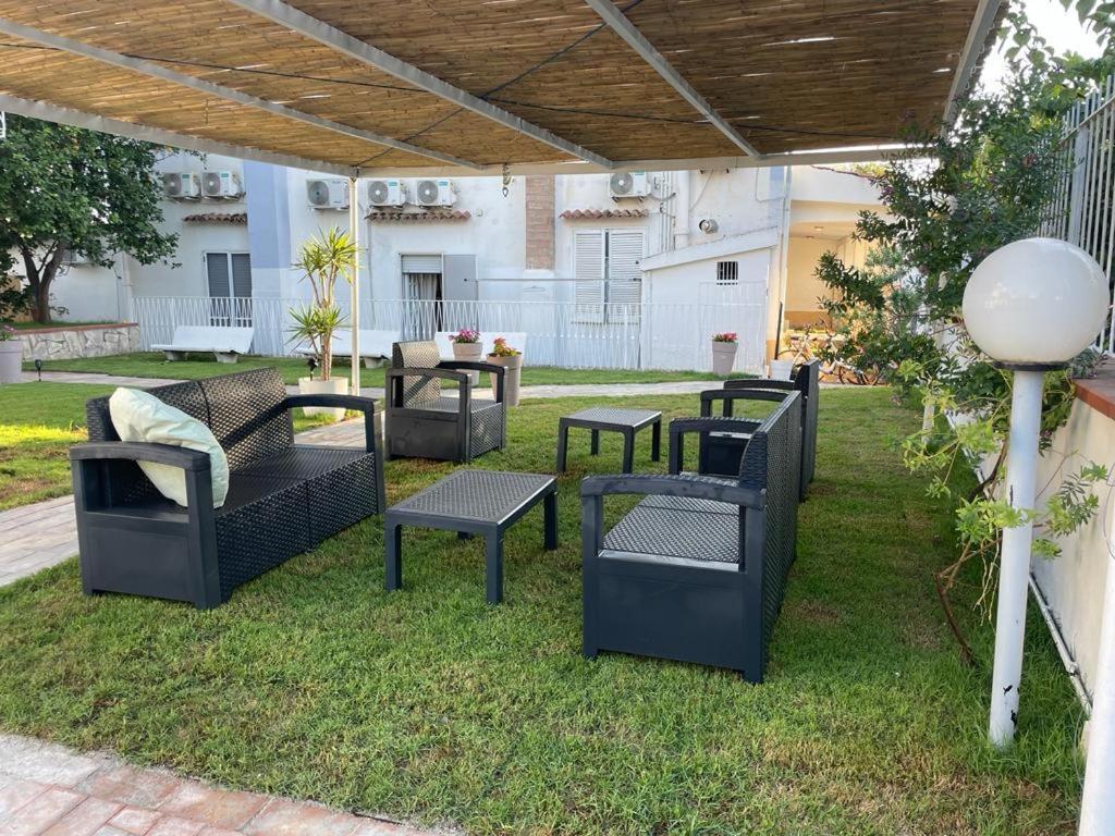 Solaris Paestum Hotel Luaran gambar