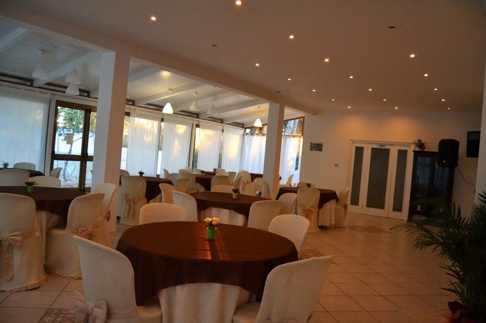 Solaris Paestum Hotel Luaran gambar